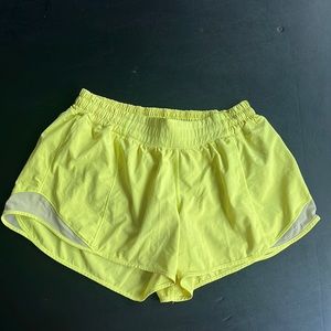 Lululemon LR Hotty Hot, 4” inseam, Size 10, Electric Lemon